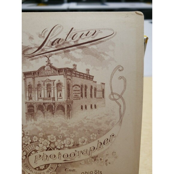 Antique Cabinet Card Photo c1880s Baby Infant LaTour Photographer Sedalia MO - Picture 6 of 15